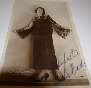 Image du vendeur pour Post Card autographed by Ginette Maddie. mis en vente par Wittenborn Art Books