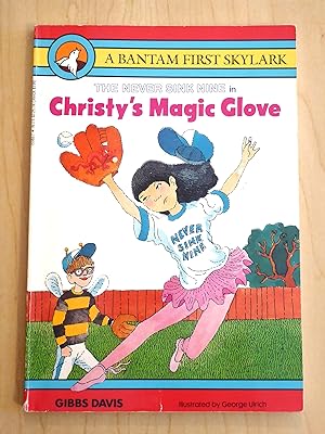 Bild des Verkufers fr Christy's Magic Glove (Never Sink Nine, Book 6) zum Verkauf von Bradley Ross Books