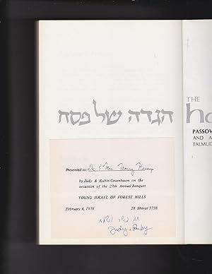 Bild des Verkufers fr The Passover Haggadah with translation and a new commentary based on Talmudic, Midrashic, and Rabbinic sources zum Verkauf von Meir Turner