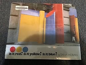 Bild des Verkufers fr Is It Red? Is It Yellow? Is It Blue? zum Verkauf von Betty Mittendorf /Tiffany Power BKSLINEN
