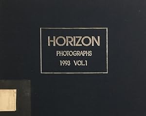 Bild des Verkufers fr Horizon. Photographs 1993. Vol. 1. English translation: Christine and Hiro Sato. zum Verkauf von Antiquariat J. Hnteler