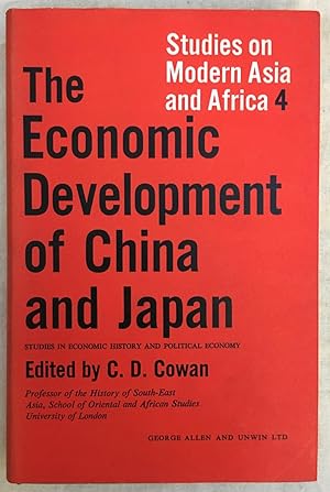 Imagen del vendedor de The economic development of China and Japan; studies in economic history and political economy [Studies on modern Asia and Africa, no. 4.] a la venta por Joseph Burridge Books