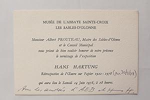 Carton d'invitation signé par Hans Hartung à l'inauguration de la rétrospective de ses oeuvres au...