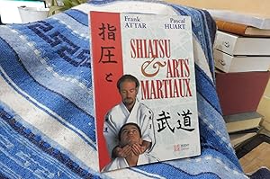 Image du vendeur pour SHIATSU & ARTS MARTIAUX mis en vente par librairie ESKAL