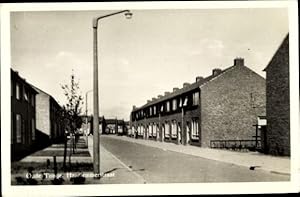 Bild des Verkufers fr Ansichtskarte / Postkarte Oude Tonge Goeree-Overflakkee Sdholland, Haarlemmerstraat zum Verkauf von akpool GmbH