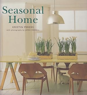 Seller image for Seasonal Home (Essential Style Guides) for sale by AMAHOFF- Bookstores