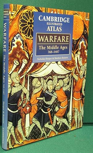 Bild des Verkufers fr Cambridge Illustrated Atlas Warfare: The Middle Ages 768-1487 zum Verkauf von Dearly Departed Books
