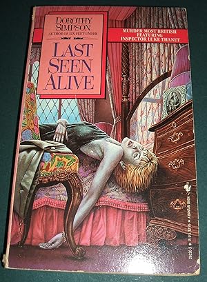 Seller image for Last Seen Alive The Photos in this listing are of the book that is offered for sale for sale by biblioboy