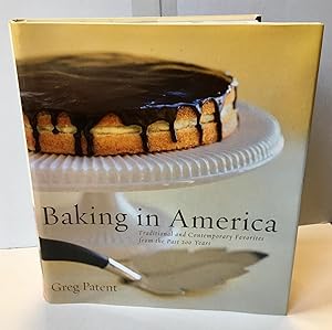 Imagen del vendedor de Baking in America: Traditional and Contemporary Favorites from the Past 200 Years a la venta por Heritage Books