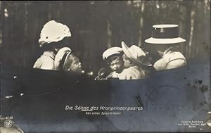 Bild des Verkufers fr Ansichtskarte / Postkarte Die Shne des Kronprinzenpaares bei einer Spazierfahrt, NPG 4149 zum Verkauf von akpool GmbH