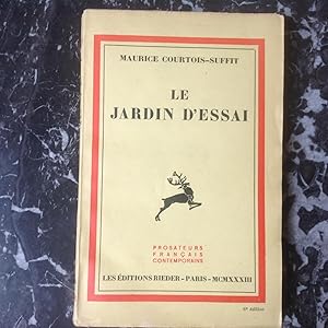 Imagen del vendedor de Le Jardin d' ESSAI - Histoires et impressions de voyage . Journal d'un adolescent.Notes. a la venta por Lecapricorne