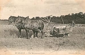 Postkarte Carte Postale 13582304 Argenteuil Val d Oise Une Moissonneuse Lieuse Feldarbeit mit Pfe...