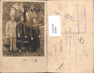 Bild des Verkufers fr 601801,Gruppenbild Frauen Mdchen Handtasche Mode pub Vergrsserungsanstalt Wien Taborstrasse zum Verkauf von Versandhandel Lehenbauer