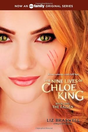 Immagine del venditore per The Fallen (The Nine Lives of Chloe King) by Braswell, Liz [Paperback ] venduto da booksXpress