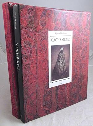 Immagine del venditore per Cachemires: L'art et l'histoire des chales en France au XIXe siecle venduto da Dennis Holzman Antiques