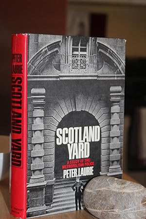 Seller image for Scotland Yard for sale by Wagon Tongue Books