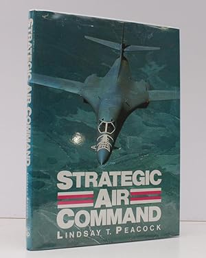 Bild des Verkufers fr Strategic Air Command. [First UK Edition.] BRIGHT, CLEAN COPY IN UNCLIPPED DUSTWRAPPER zum Verkauf von Island Books