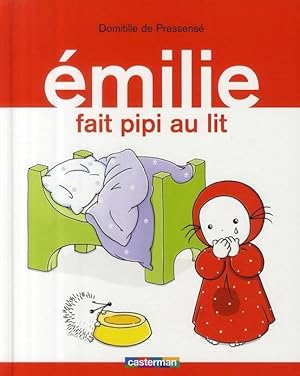 Emilie fait pipi au lit