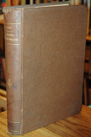 Seller image for A travers l'Electricite for sale by San Francisco Book Company