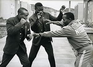 Sports Edinburgh Nigerian Boxing Ndukwu Andeh Hogan Kid Bassey Old Photo 1970
