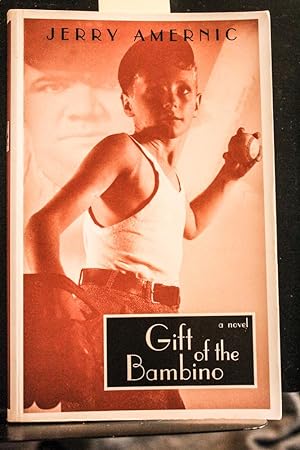 Imagen del vendedor de Gift of the Bambino a la venta por Mad Hatter Bookstore