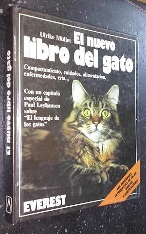 Seller image for El nuevo libro del gato. Comportamiento, cuidados, alimentacin, enfermedades, cra. for sale by Librera La Candela