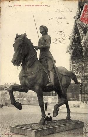 Ansichtskarte / Postkarte Reims Marne, Statue de Jeanne d'Arc