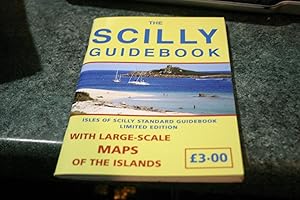 Immagine del venditore per Isles of Scilly Standard Guidebook venduto da SGOIS