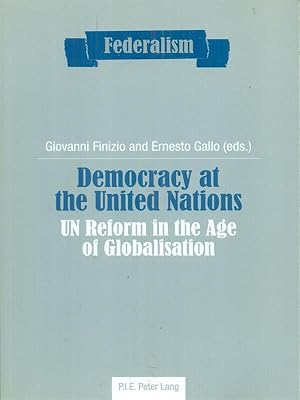 Immagine del venditore per Democracy at the united nations venduto da Librodifaccia