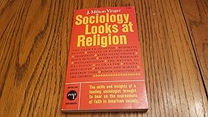 Bild des Verkufers fr Sociology Looks At Religion zum Verkauf von Whitehorse Books