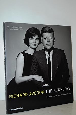 Image du vendeur pour Richard Avedon The Kennedys: Portrait of a Family mis en vente par Nugget Box  (PBFA)