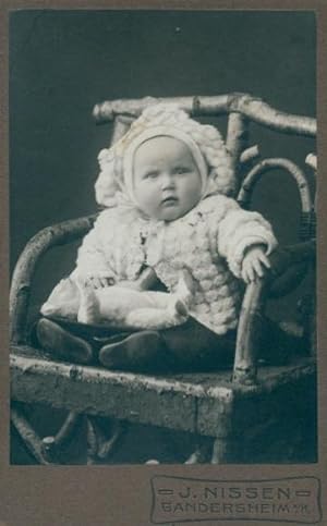 CdV Baby mit Teddy, Portrait, Fotograf J. Nissen Gandersheim