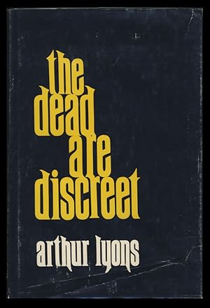 Bild des Verkufers fr The Dead Are Discreet zum Verkauf von Parigi Books, Vintage and Rare