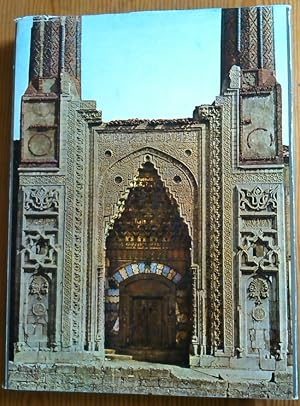 Seller image for Trk Mimari Eserleri. Works of Turkish Architecture. for sale by Versandantiquariat Boller