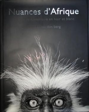 Immagine del venditore per NUANCES D AFRIQUE. Energie et dynamisme en noir et blanc. venduto da Jacques AUDEBERT