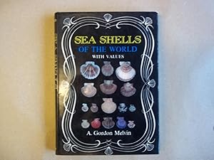 Immagine del venditore per Seashells of the World with Values venduto da Carmarthenshire Rare Books