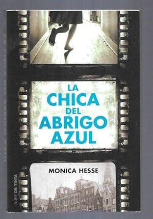 Seller image for CHICA DEL ABRIGO AZUL - LA for sale by Desvn del Libro / Desvan del Libro, SL