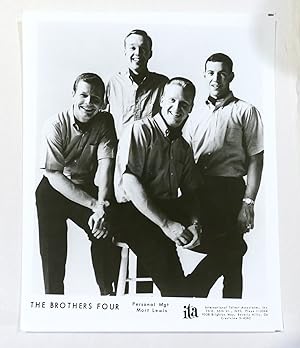 Imagen del vendedor de THE BROTHERS FOUR PHOTO a la venta por Rare Book Cellar