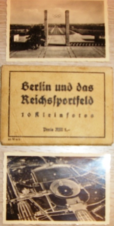 (Olympiade 1936) Berlin und das Reichssportfeld. 10 Kleinfotos (im Mäppchen).