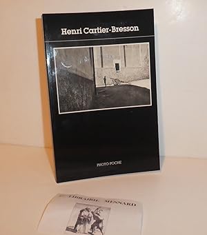 Henri Cartier-Bresson, introduction de Jean Clair. Collection Photo Poche. Paris. Centre National...