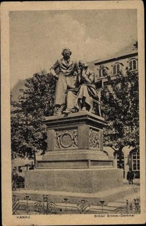 Seller image for Ansichtskarte / Postkarte Hanau am Main, Brder Grimm Denkmal for sale by akpool GmbH
