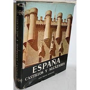 Seller image for ESPAA. CASTILLOS Y ALCZARES for sale by Librera Salamb