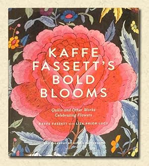Imagen del vendedor de Kaffe Fassett's Bold Blooms Quilts and Other Works Celebrating Flowers a la venta por lamdha books