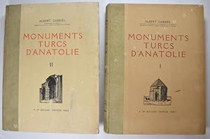 Seller image for Monuments turcs d'Anatolie. Tome Premier. Kayseri-Nigde. Tome Deuxime. Amasya - Tokat-Sivas. for sale by Librairie Ancienne Richard (SLAM-ILAB)
