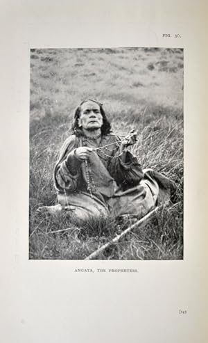 Image du vendeur pour The Mystery of Easter Island. The Story of an Expedition. London and Aylesbury 1919. mis en vente par Charlotte Du Rietz Rare Books (ILAB)