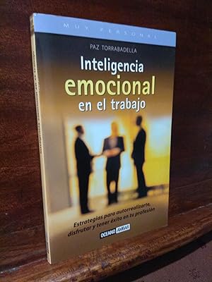 Imagen del vendedor de Inteligencia emocional en el trabajo a la venta por Libros Antuano