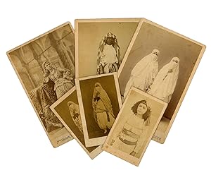 Seller image for Photographs showing women's traditional dress of Algeria. for sale by Antiquariat INLIBRIS Gilhofer Nfg. GmbH