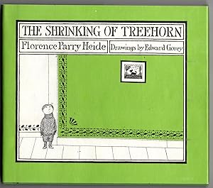 Image du vendeur pour The Shrinking of Treehorn mis en vente par Little Sages Books,  ABAA/ILAB