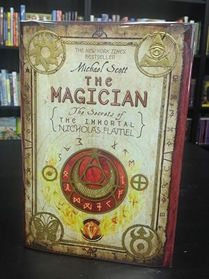 The Magician - The Secrets of the Immortal Nicholas Flamel