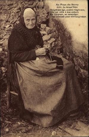 Ansichtskarte / Postkarte Grand Mère du Pays du Berry, tricotage